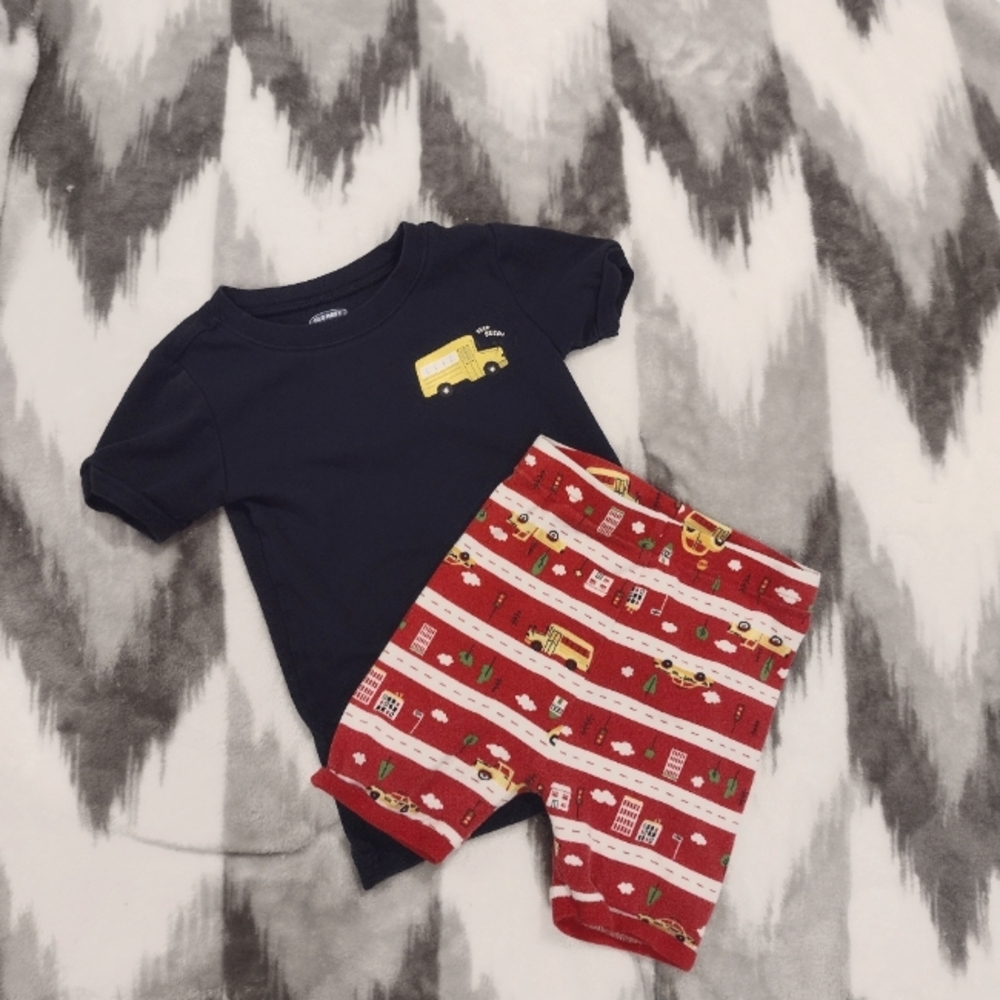 Old Navy Pajama set Size 5T
